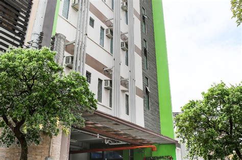 i park hotel|OYO 442 Ipark Hotel,Cebu .